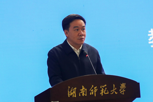 399A0256-2 399A0256-2