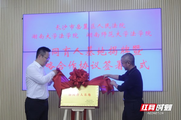 cea442bfc80e33f29677a4034431330.jpg cea442bfc80e33f29677a4034431330.jpg