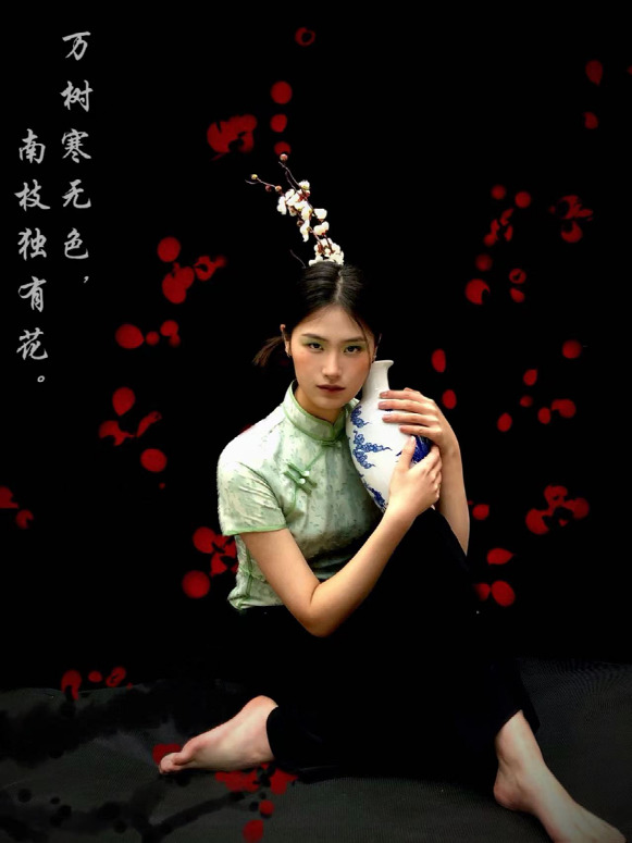 以“梅”賞詩，“定格”暗香涌動