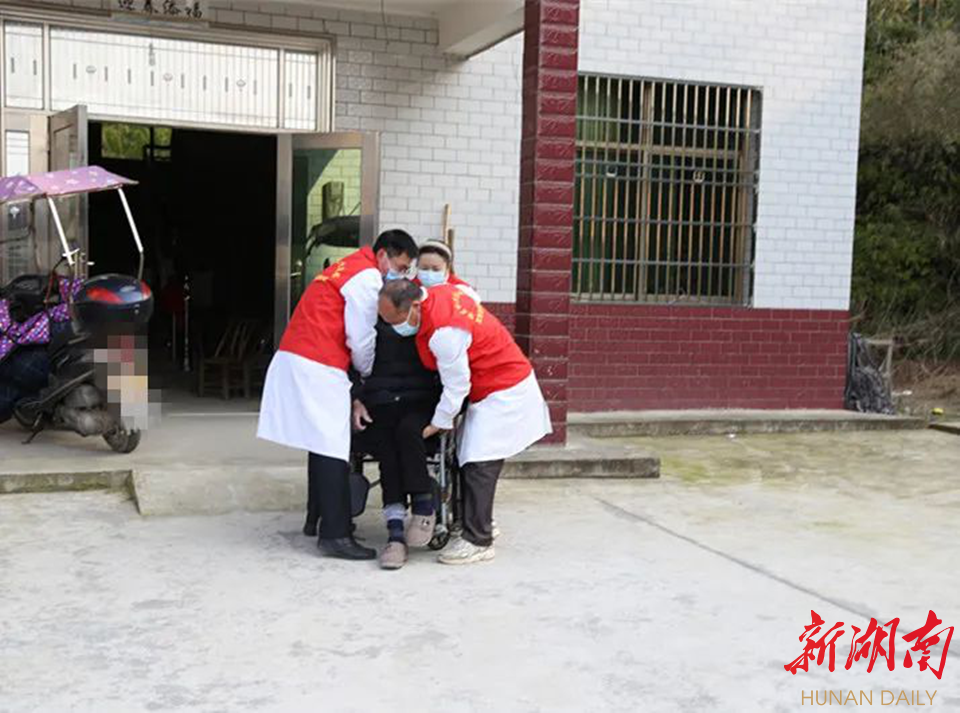 吶！攢了虎年春天的第一把暖給你